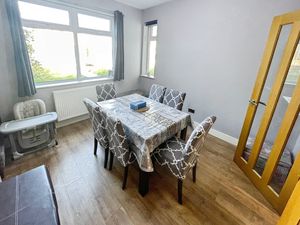 Dining room- click for photo gallery